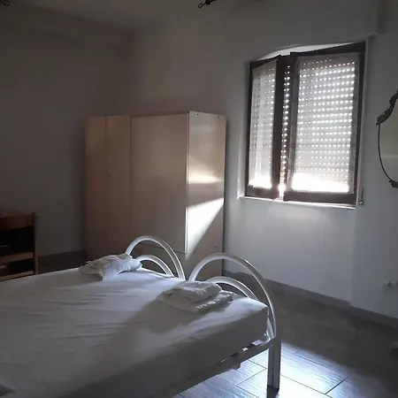 Mari Pintau קליארי