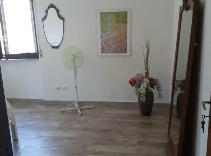 Mari Pintau كالياري